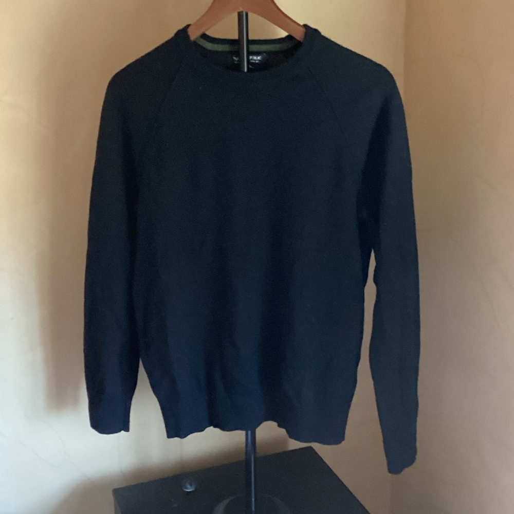 Banana Republic Men's Dark Sweater